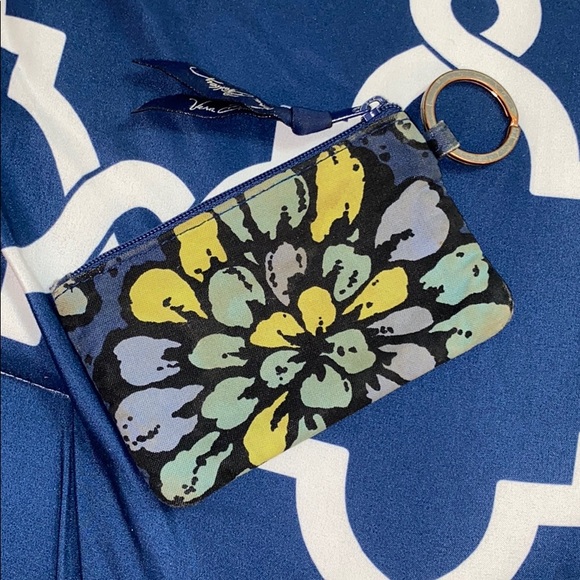 Vera Bradley Wallet Key Chain - Picture 1 of 3